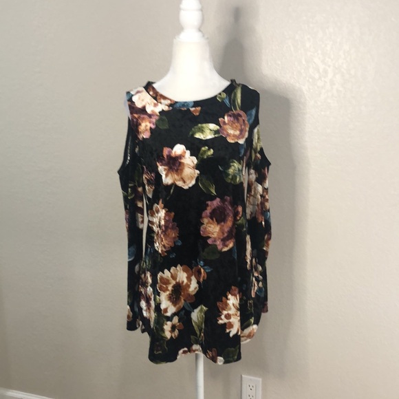 🆕 Size Small 90% Polyester 10% Spandex with velvet Feel ! Super Cute - Picture 4 of 5